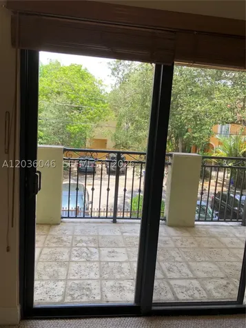 3227 Gifford Lane Miami FL 33133