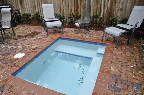 3227 Gifford Lane Miami FL 33133