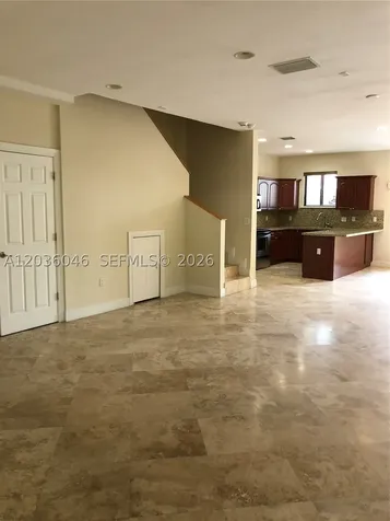 3227 Gifford Lane Miami FL 33133