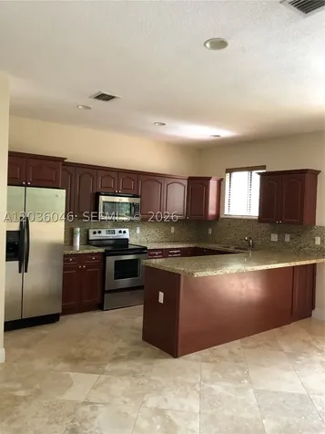 3227 Gifford Lane Miami FL 33133