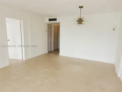 7900 Tatum Waterway Drive Miami Beach FL 33141