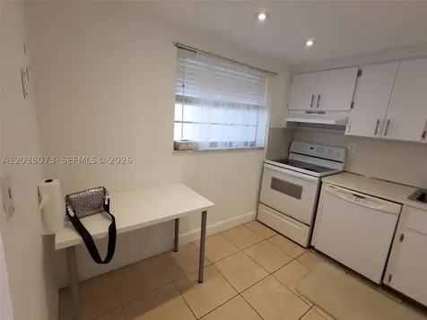 7900 Tatum Waterway Drive Miami Beach FL 33141