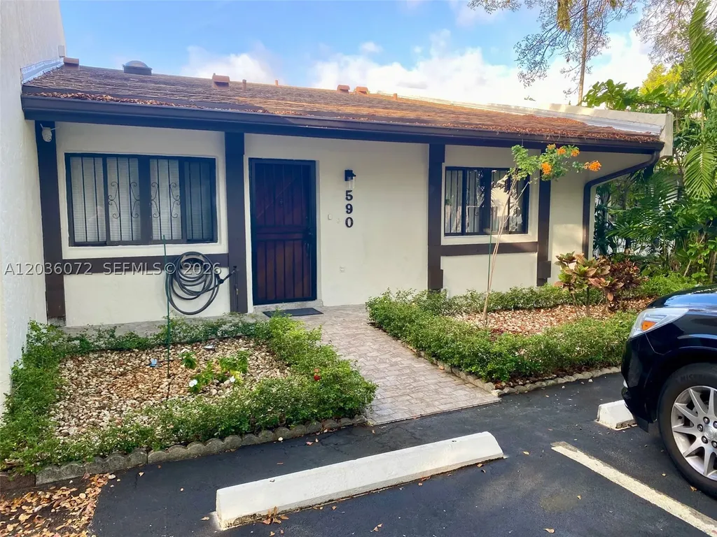 590 NE 199th Terrace Miami FL 33179