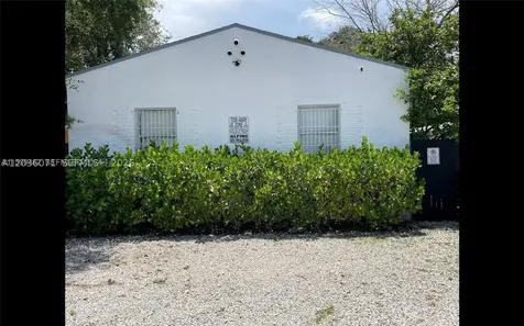 5530 N Miami Avenue Miami FL 33127