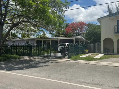11290 SW 47th Terrace Miami FL 33165