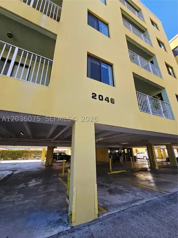 2046 W Flagler Street Miami FL 33135