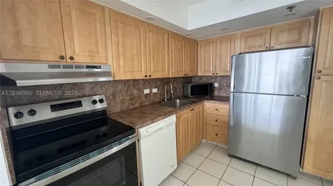 20505 E Country Club Drive Aventura FL 33180
