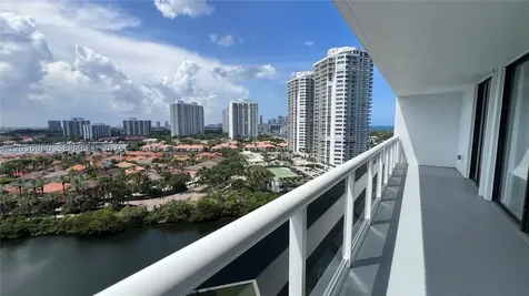 20505 E Country Club Drive Aventura FL 33180