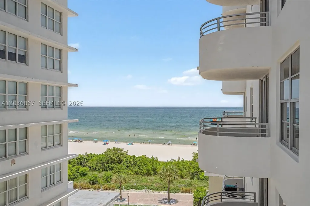 5555 Collins Avenue Miami Beach FL 33140