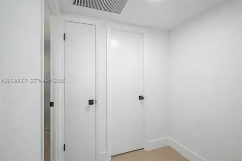 5555 Collins Avenue Miami Beach FL 33140