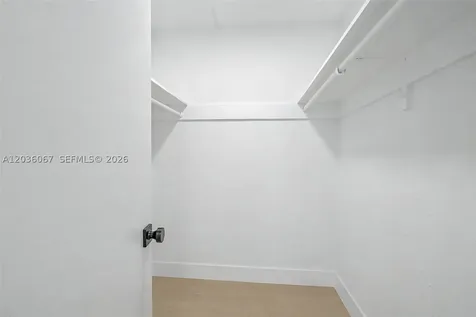 5555 Collins Avenue Miami Beach FL 33140