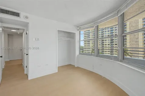 5555 Collins Avenue Miami Beach FL 33140