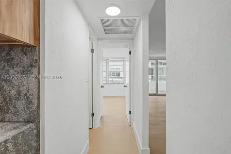 5555 Collins Avenue Miami Beach FL 33140