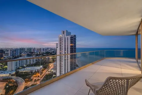 18975 Collins Avenue Sunny Isles Beach FL 33160
