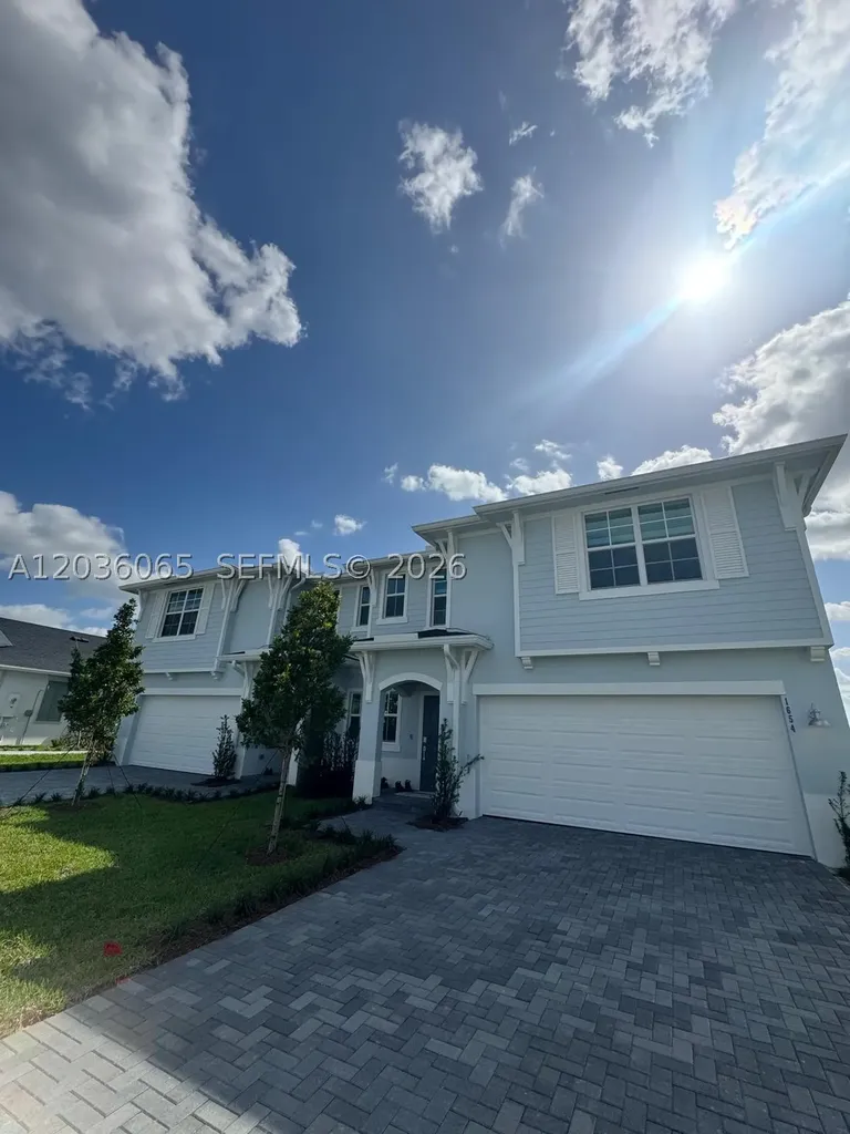 1662 Hoot Owl Hollow Loxahatchee FL 33470