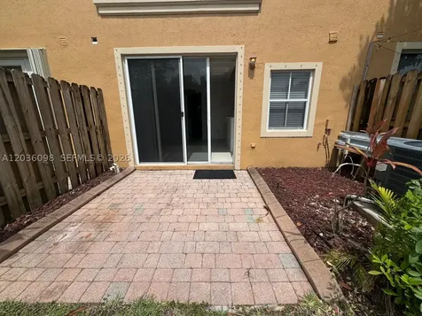 4941 Tradewinds Terrace Dania Beach FL 33312