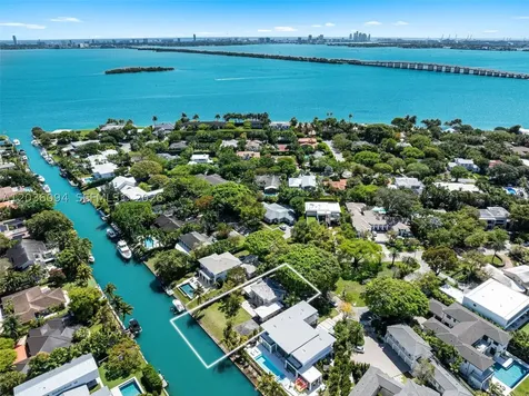 655 Buttonwood Lane Miami FL 33137