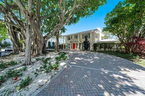 655 Buttonwood Lane Miami FL 33137