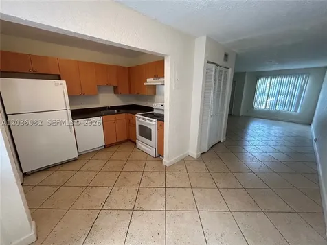 4815 NW 9th Drive Plantation FL 33317