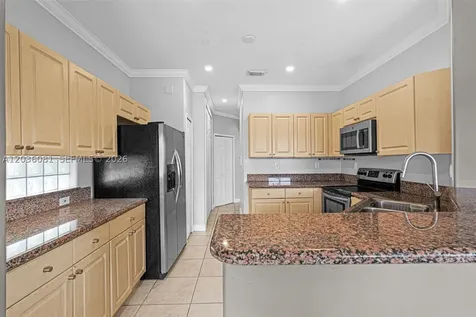 11258 NW 47th Lane Doral FL 33178