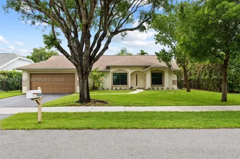 5124 NW 51st Terrace Coconut Creek FL 33073