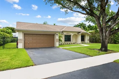 5124 NW 51st Terrace Coconut Creek FL 33073