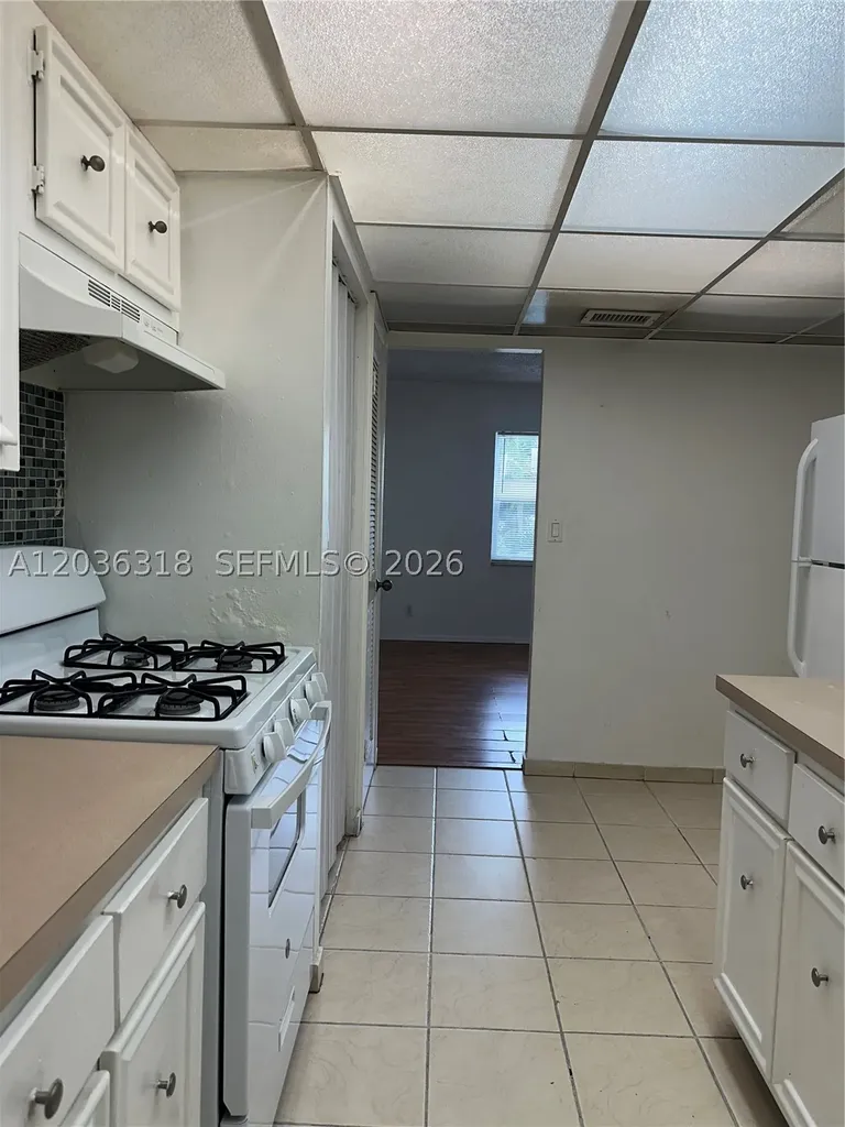 18101 NW 68th Avenue Hialeah FL 33015