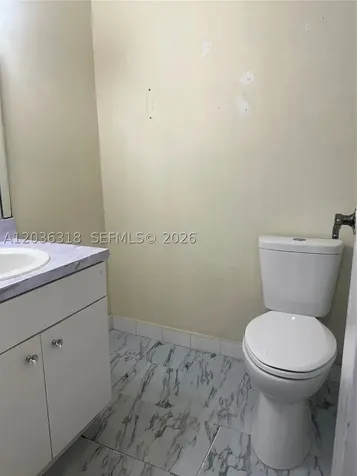 18101 NW 68th Avenue Hialeah FL 33015