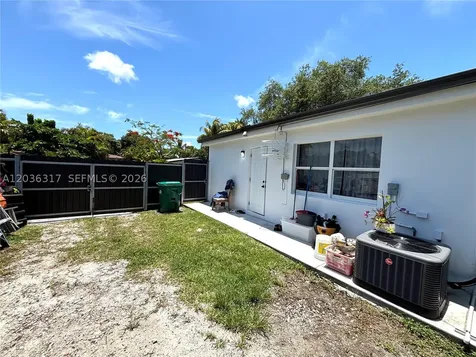 247 NE 118th Street Miami FL 33161
