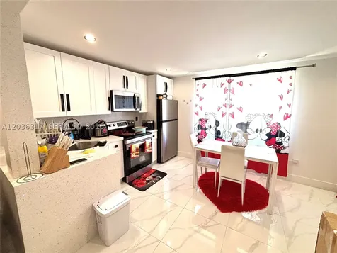 247 NE 118th Street Miami FL 33161