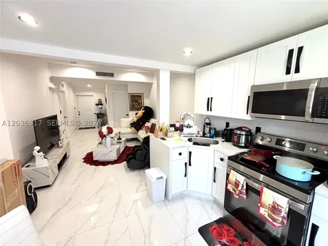 247 NE 118th Street Miami FL 33161