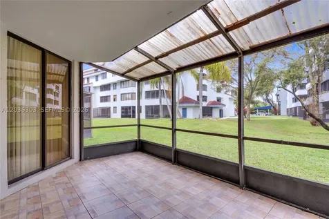 8255 SW 152nd Avenue Miami FL 33193