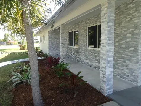1565 N Thumb Point Drive Fort Pierce FL 34949