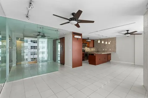 1228 West Avenue Miami Beach FL 33139