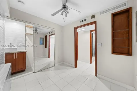 1228 West Avenue Miami Beach FL 33139