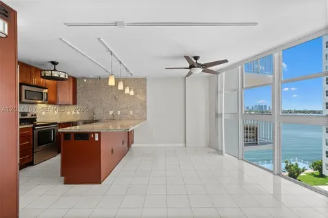 1228 West Avenue Miami Beach FL 33139