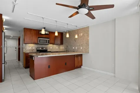 1228 West Avenue Miami Beach FL 33139