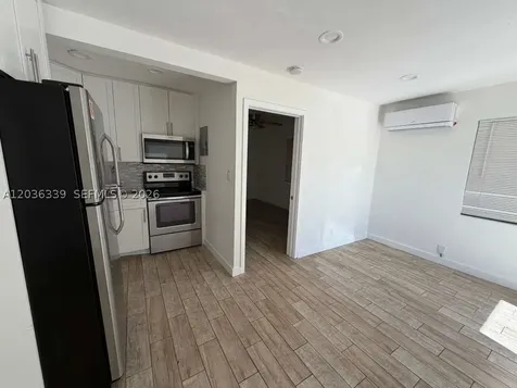 5843 Harding Street Hollywood FL 33021