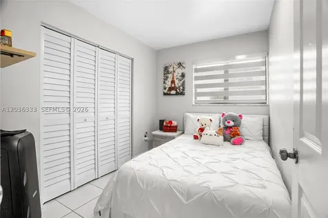 5412 NW 193rd Lane Miami Gardens FL 33055