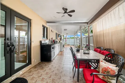 5412 NW 193rd Lane Miami Gardens FL 33055