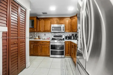 5412 NW 193rd Lane Miami Gardens FL 33055