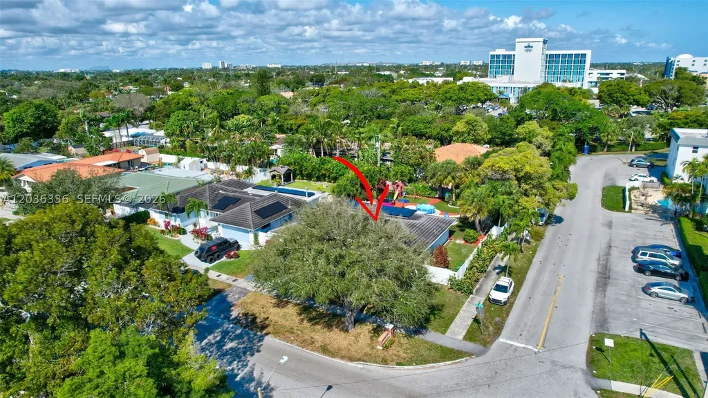 2261 NE 62nd Street Fort Lauderdale FL 33308