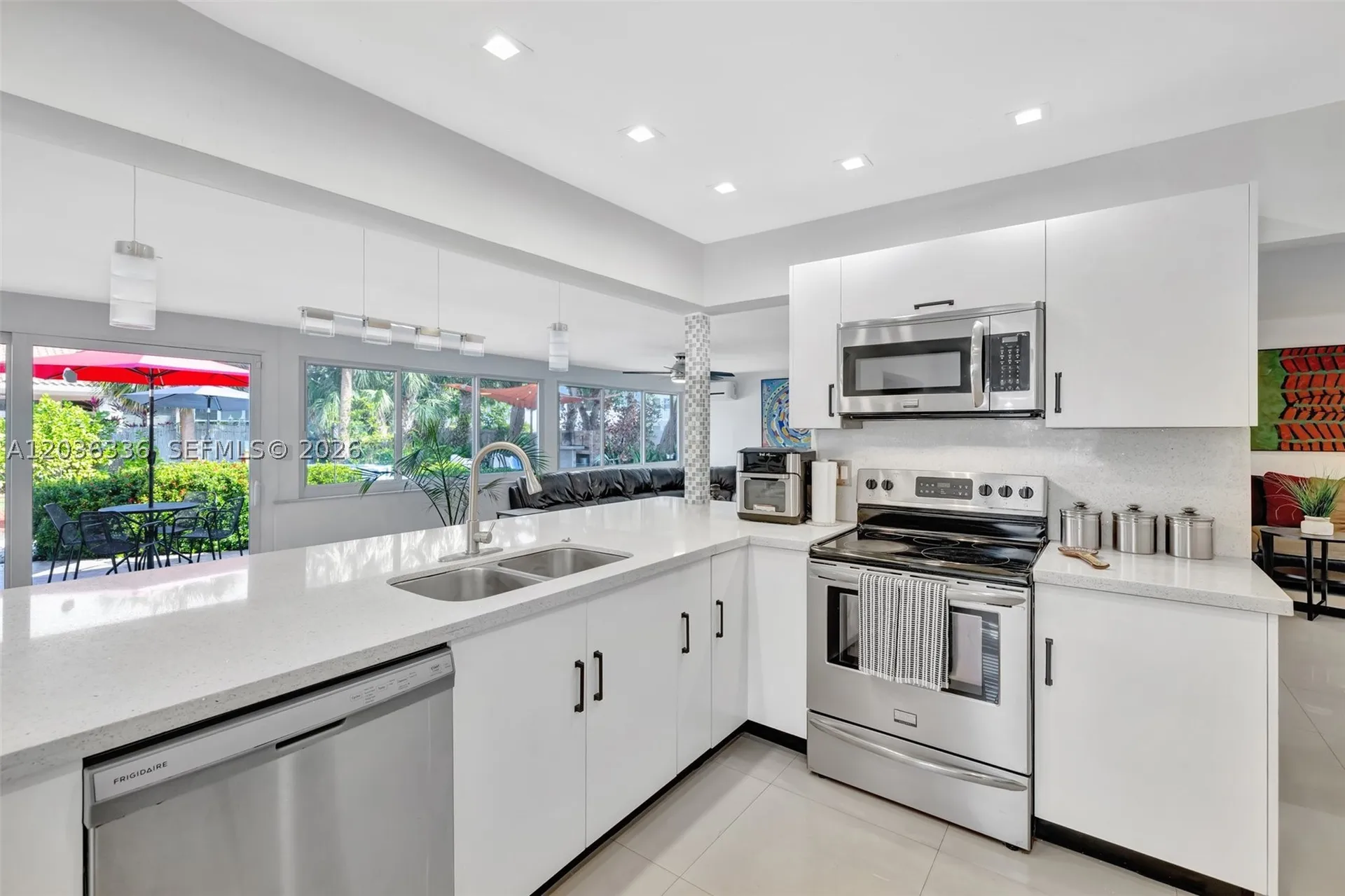 2261 NE 62nd Street Fort Lauderdale FL 33308