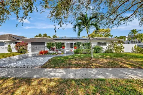 2261 NE 62nd Street Fort Lauderdale FL 33308