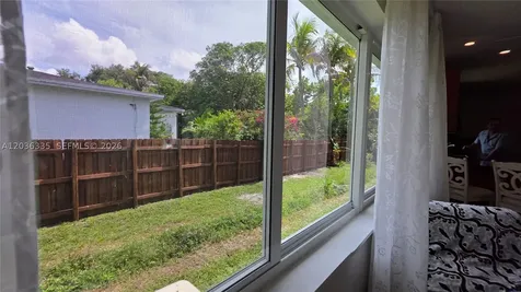 390 NE 127th Street North Miami FL 33161