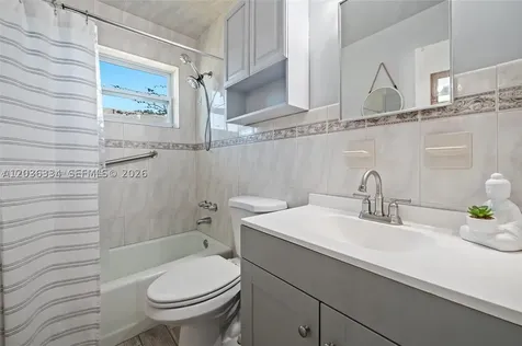 5120 SW 26th Avenue Dania Beach FL 33312