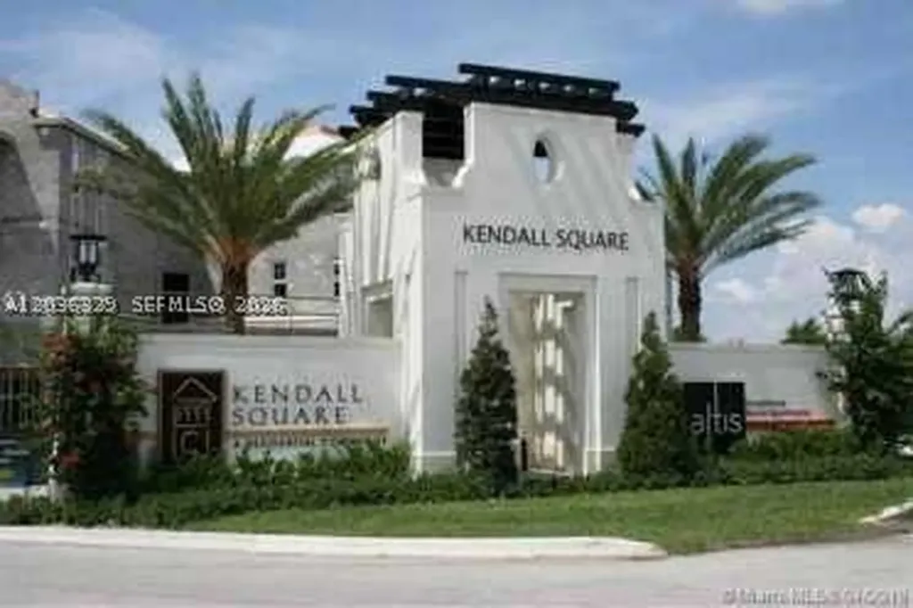 9350 SW 170th Passage Miami FL 33196