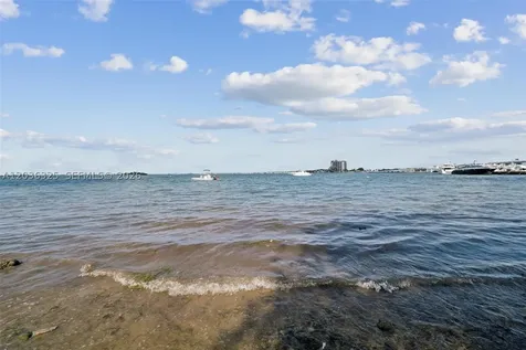 1750 N Bayshore Drive Miami FL 33132