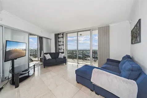 1750 N Bayshore Drive Miami FL 33132