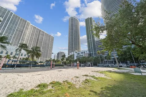 1750 N Bayshore Drive Miami FL 33132